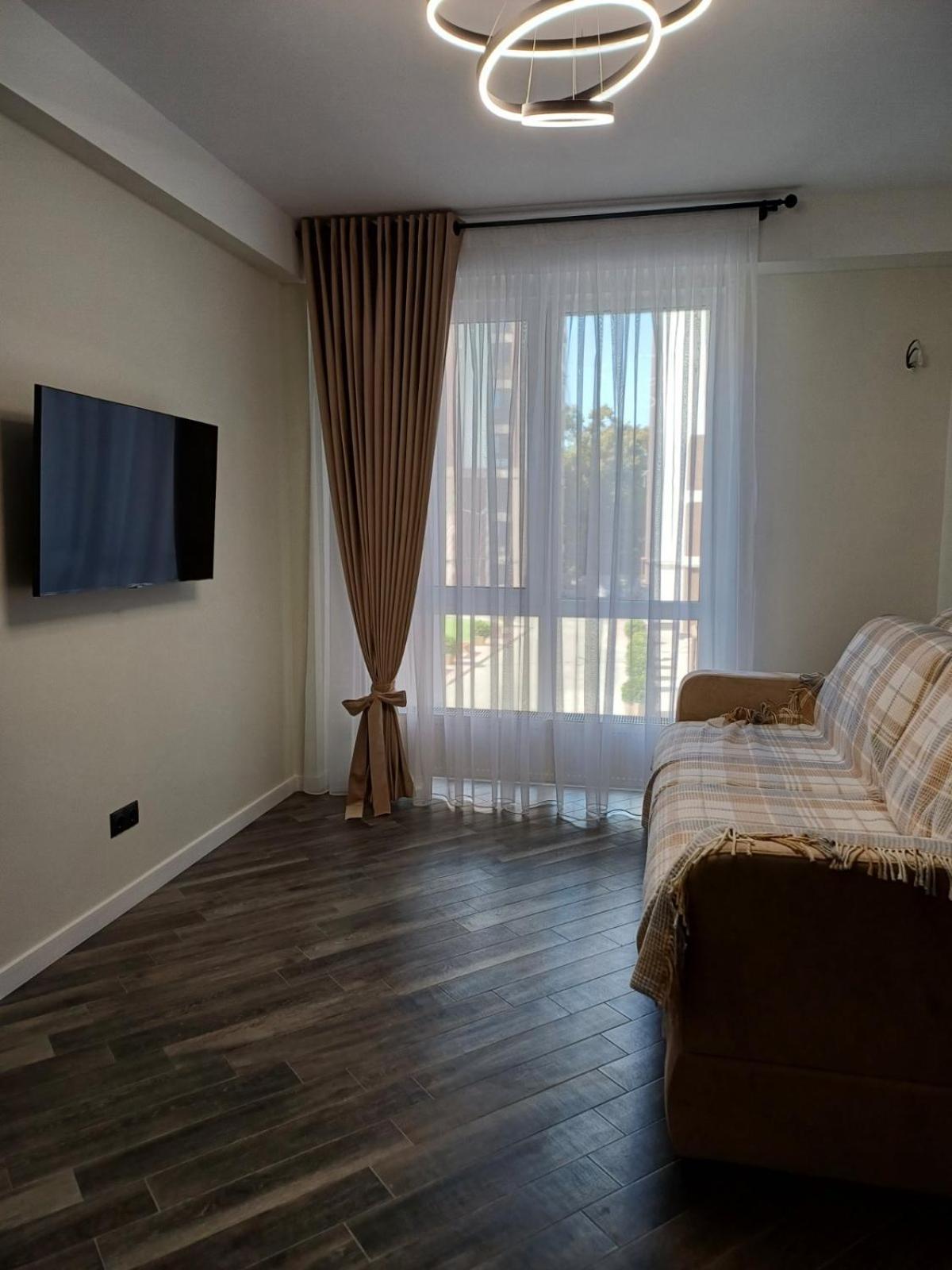 Аэропорт-Номера 24/24 . Apartment Chisinau Exterior foto