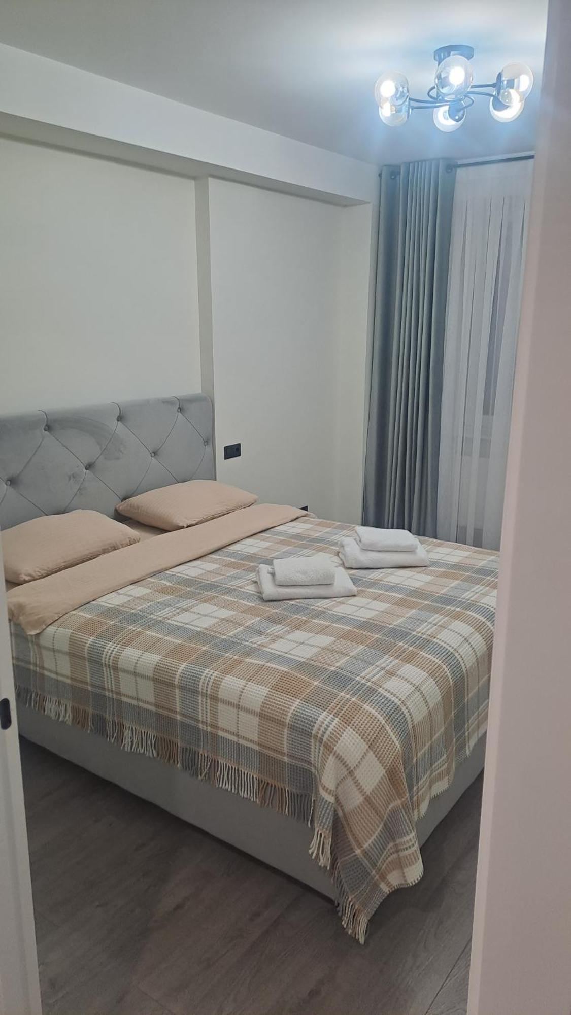Аэропорт-Номера 24/24 . Apartment Chisinau Exterior foto