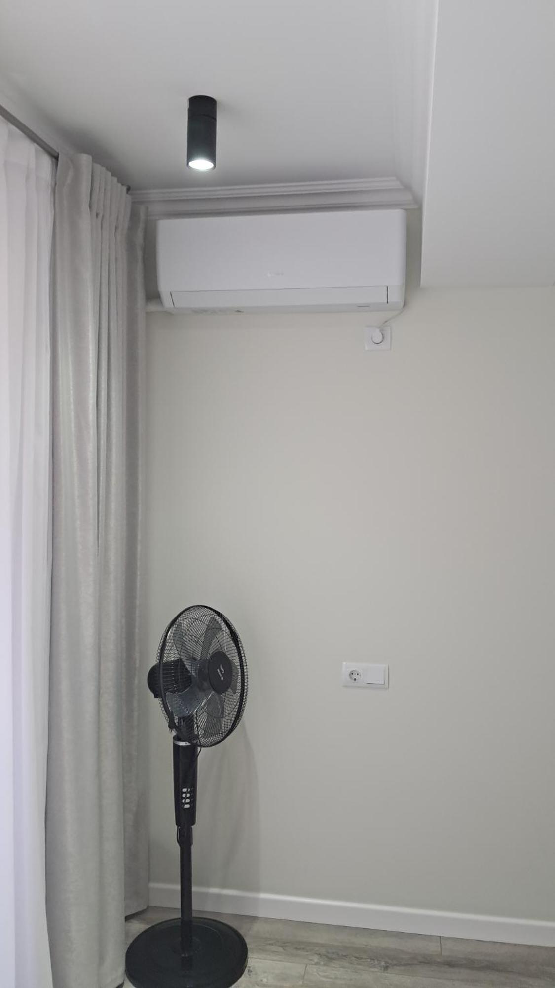 Аэропорт-Номера 24/24 . Apartment Chisinau Exterior foto